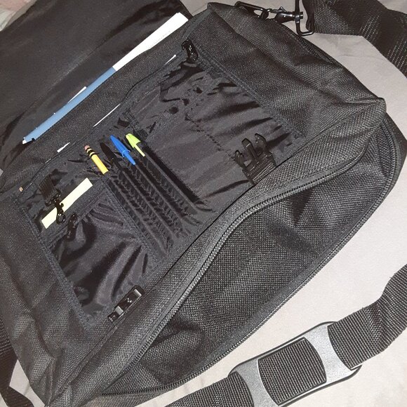 Like New-Tough Brief Case / Book Bag * Uncle Mike's Black or Bushnell * Cordura - Picture 11 of 13